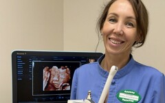 Детская клиника веселых детей и довольных родителей 